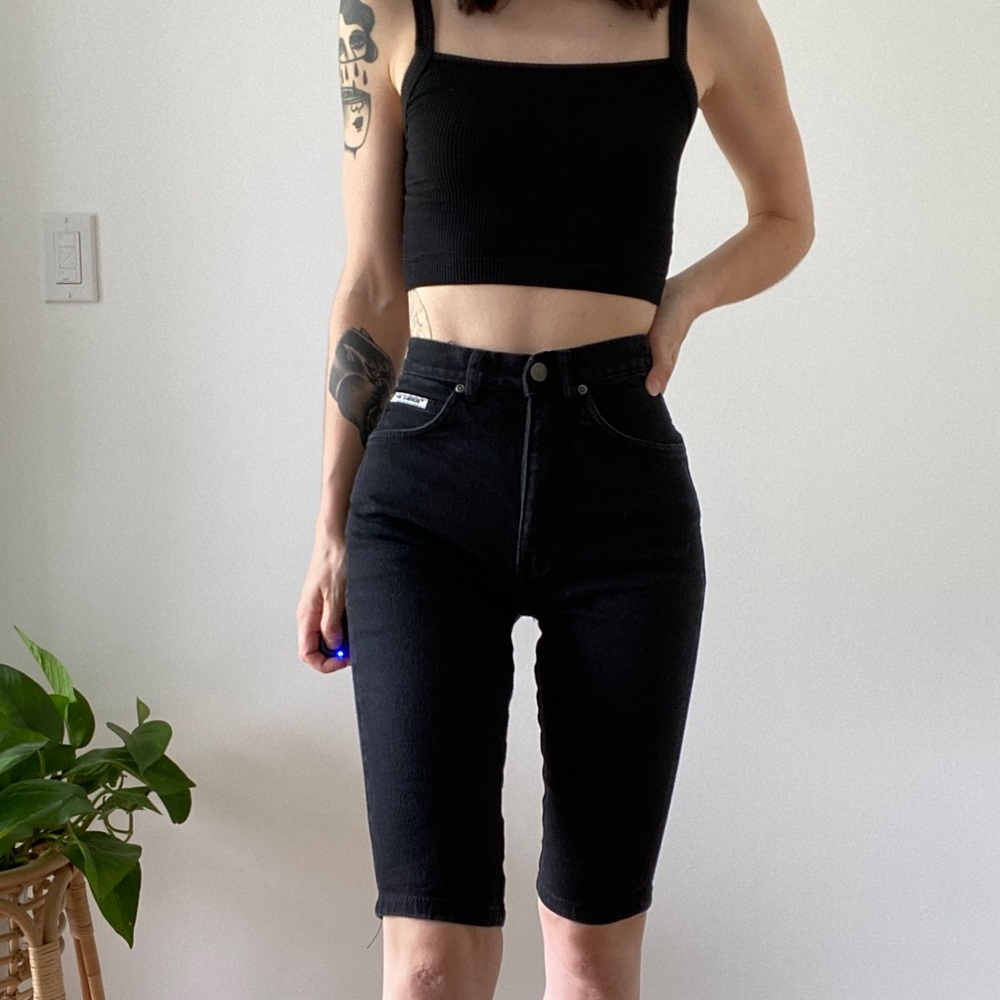 ❤️ Vintage Long Black High Rise Shorts
